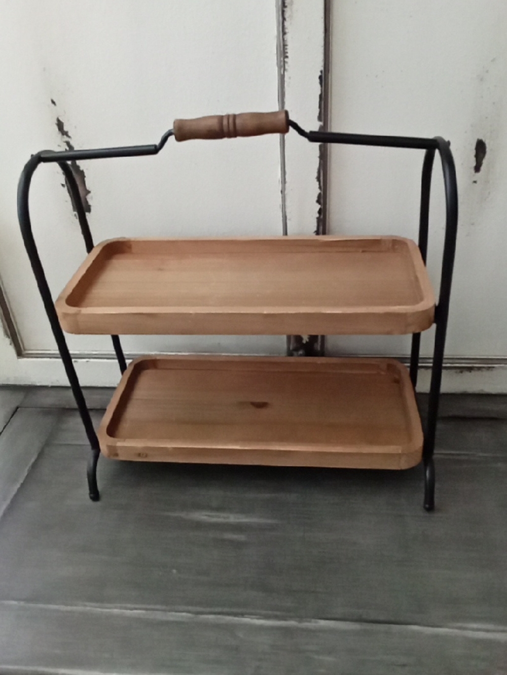 2 Tierd Shelf
